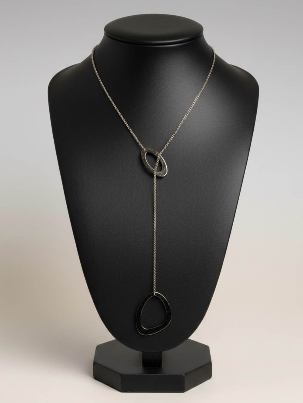 Lariat Necklace with Linked Open Teardrop Pendants - Gold